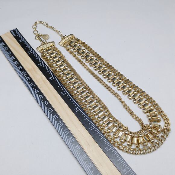 Coro Egyptian Revival Three Strand Necklace, Book Chain Center, 1950s Vintage - Picture 5 of 10